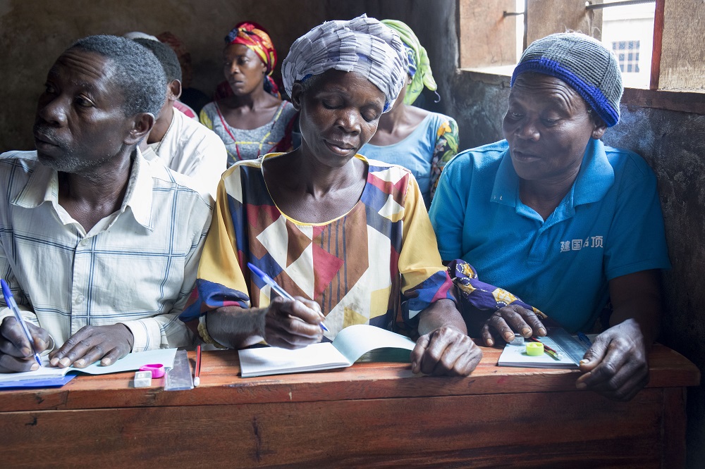 Lancement de la phase 1 d’Alphabétisation Fonctionnelle et Conscientisante à Kalehe, Kabare et Walungu