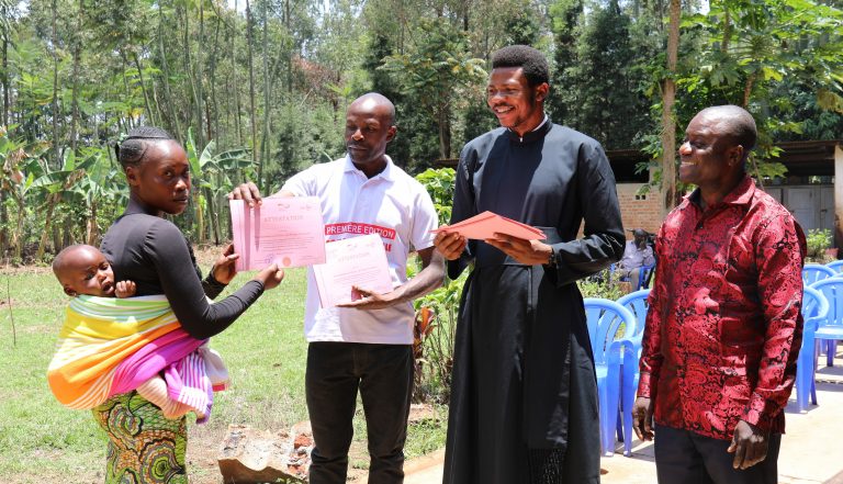 Fin de la formation professionnelle à Birava et remise de brevets: Un succès pour les apprenants